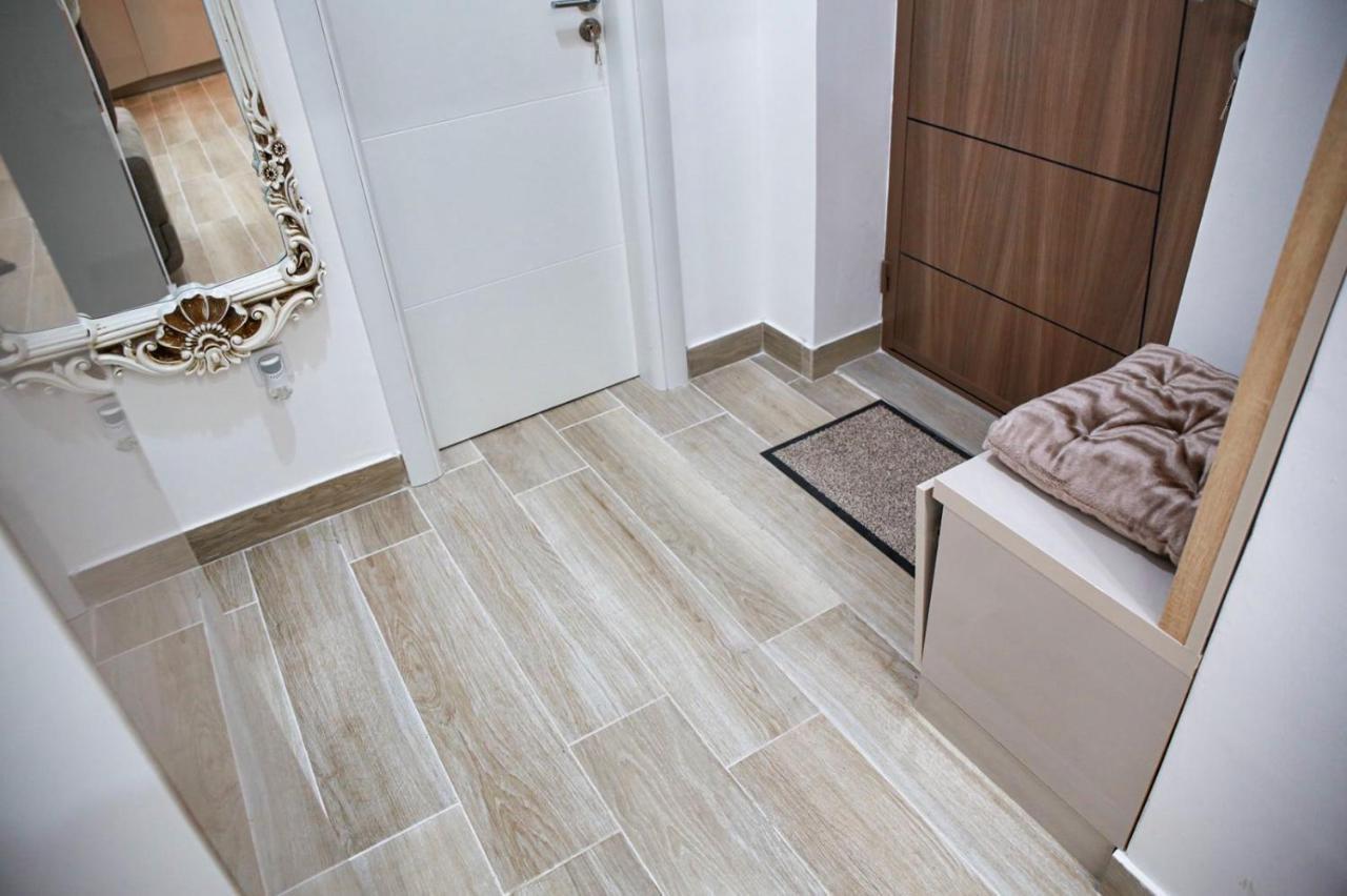 Lux Apartment As Жабляк Экстерьер фото